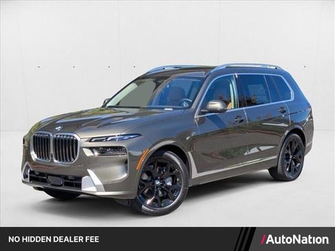 Used 2026 BMW X7 xDrive40i AWD/4WD image 1