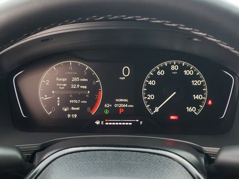 Used 2025 Honda Civic Sport image 23