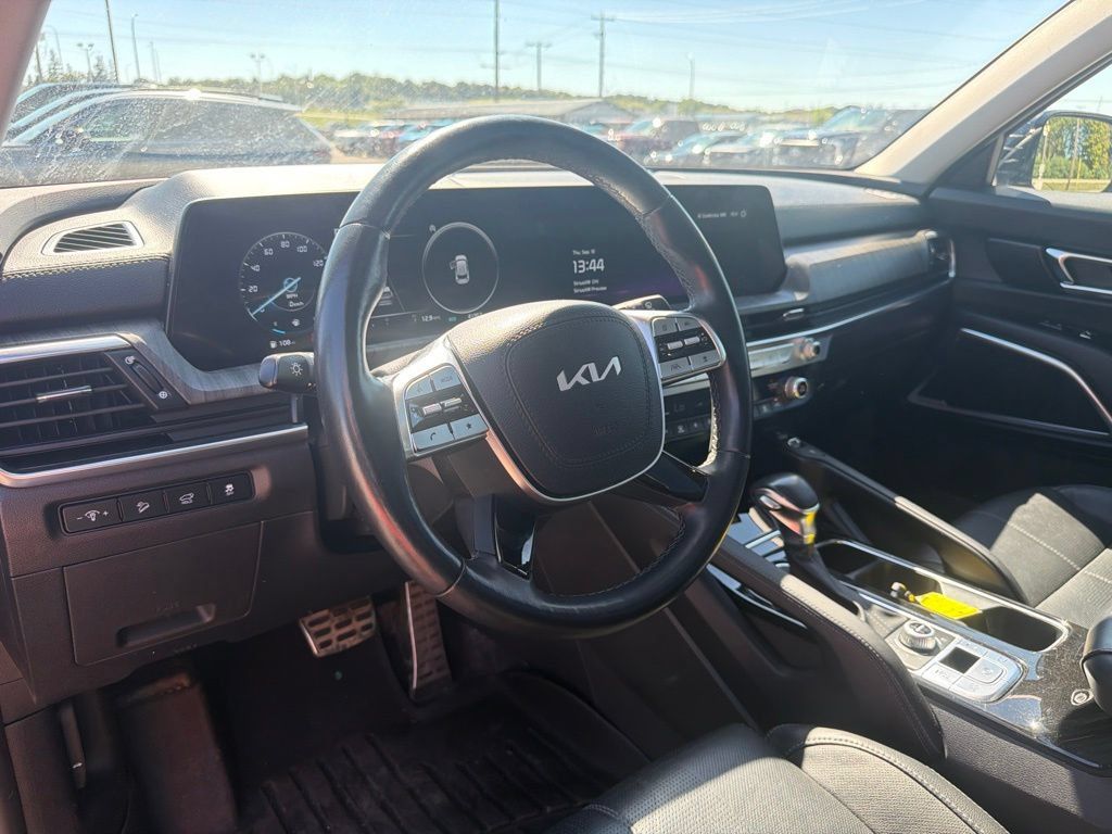 Used 2024 Kia Telluride SX AWD/4WD image 10