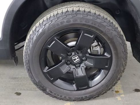 Used 2025 Honda Ridgeline Black Edition image 38