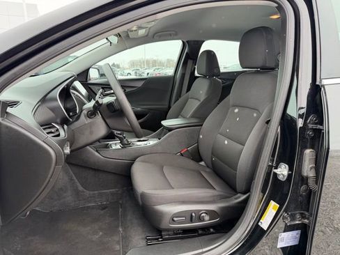 Used 2025 Chevrolet Malibu LT image 20