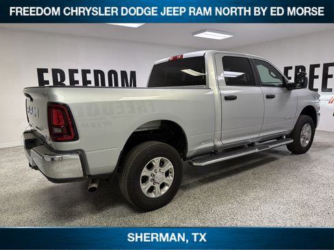 Used 2026 RAM 2500 Big Horn AWD/4WD image 4