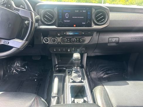 Used 2019 Toyota Tacoma TRD Pro AWD/4WD image 22