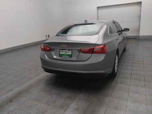 Used 2025 Chevrolet Malibu LT FWD image 9