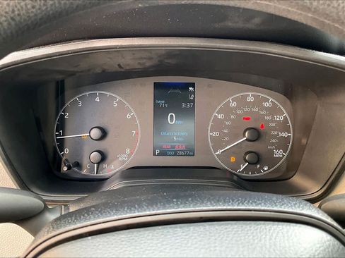Used 2024 Toyota Corolla Cross L FWD image 26
