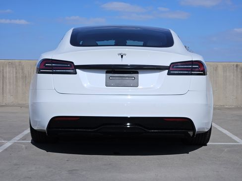 Used 2022 Tesla Model S image 7
