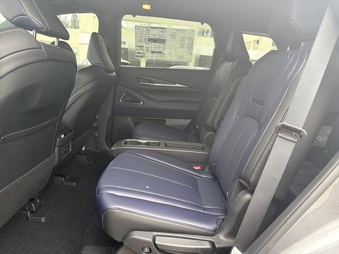 New 2026 INFINITI QX60 Sport image 12