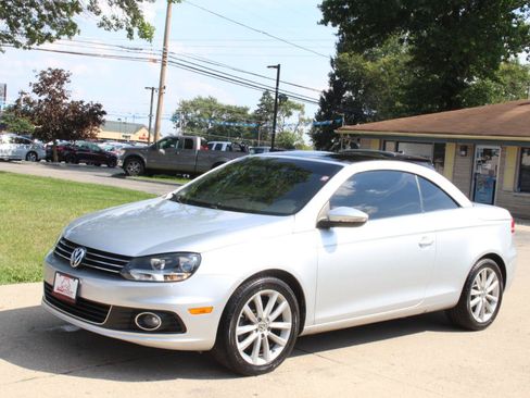 Used 2012 Volkswagen Eos Komfort FWD image 5