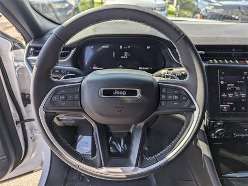 New 2025 Jeep Grand Cherokee Laredo w/ MOPAR Finishing Package image 16