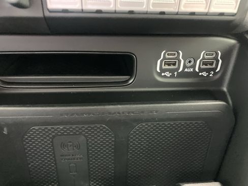 Used 2022 RAM 2500 Laramie AWD/4WD image 30