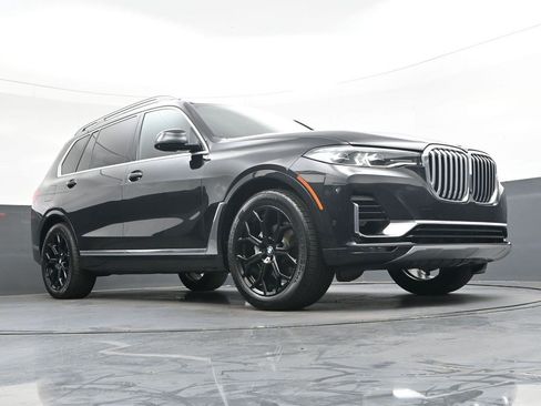 Used 2020 BMW X7 xDrive40i w/ Premium Package AWD/4WD image 29