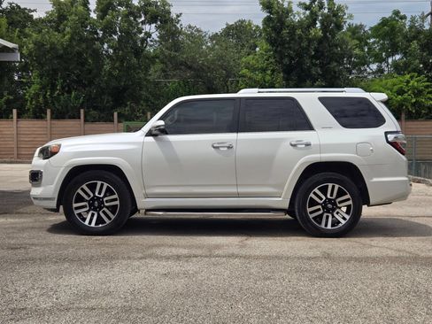 Used 2014 Toyota 4Runner Limited RWD image 6