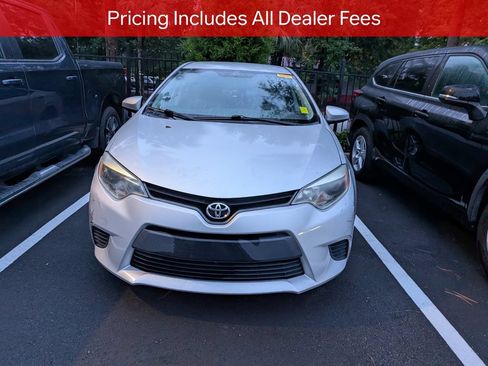 Used 2016 Toyota Corolla L FWD image 2