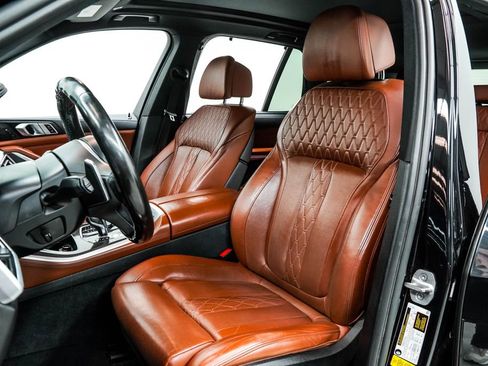 Used 2022 BMW X5 M50i w/ Executive Package AWD/4WD image 15
