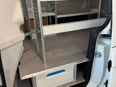 Used 2014 Ford Transit Connect XL image 19