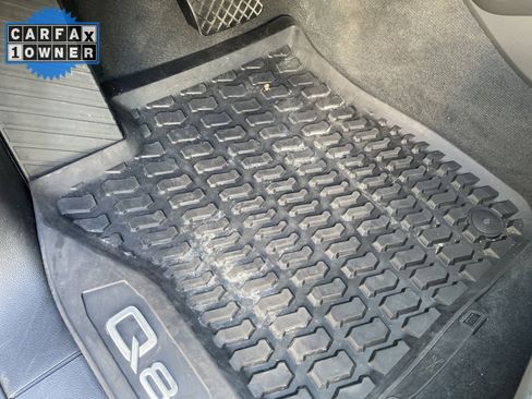 Used 2025 Audi Q8 Premium Plus image 17