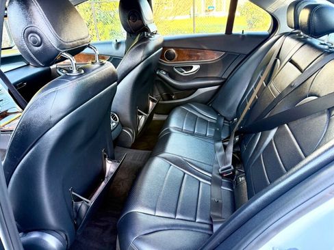 Used 2015 Mercedes-Benz C 300 Sedan image 11