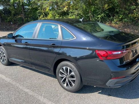 Used 2024 Volkswagen Jetta S image 39