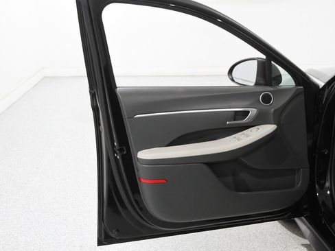 Certified 2023 Hyundai Sonata SE image 4