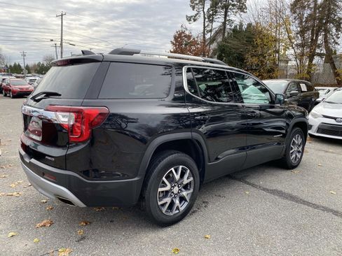 Used 2023 GMC Acadia SLT image 6