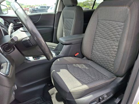 Used 2020 Chevrolet Equinox LT FWD image 13
