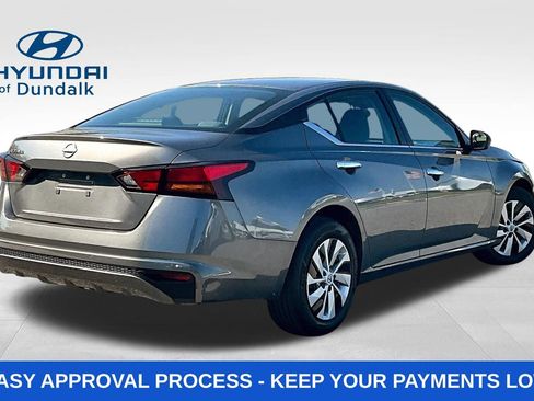 Used 2024 Nissan Altima 2.5 S FWD image 8