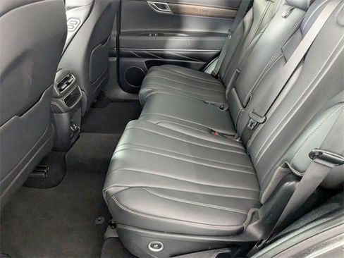 Used 2024 Genesis GV80 2.5T image 27