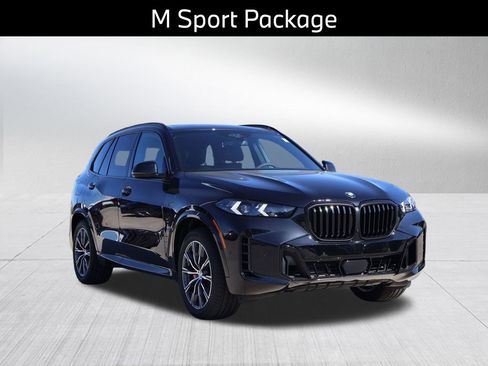 New 2026 BMW X5 xDrive40i w/ M Sport Package AWD/4WD image 5