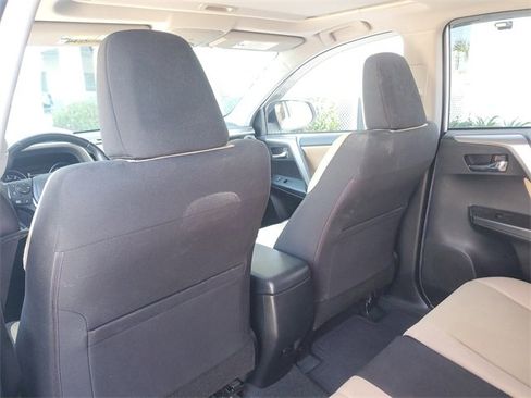 Used 2017 Toyota RAV4 XLE image 8