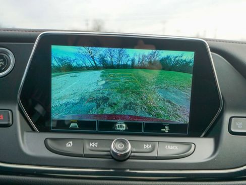 Used 2022 Chevrolet Blazer RS w/ Enhanced Convenience Package image 33