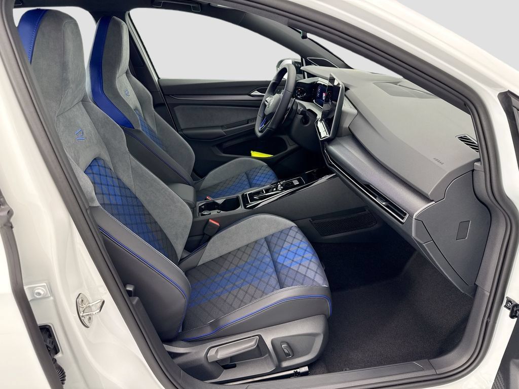 New 2026 Volkswagen Golf w/ Euro Style Package AWD/4WD image 19