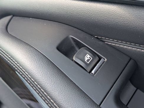 Used 2023 BMW X5 sDrive40i RWD image 42