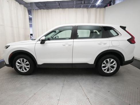 Used 2023 Honda CR-V LX image 23