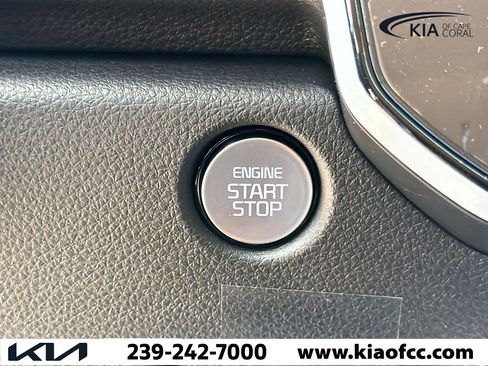 New 2026 Kia Carnival SX image 37