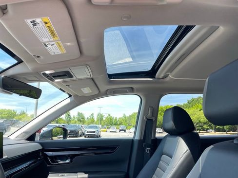 Certified 2025 Honda CR-V EX-L image 29