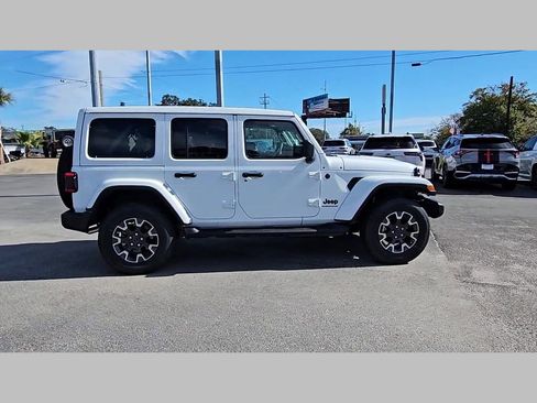 New 2026 Jeep Wrangler Sahara image 35