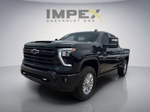 Used 2026 Chevrolet Silverado 2500 High Country w/ High Country Premium Package AWD/4WD image 1