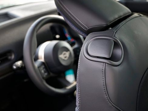 New 2026 MINI Cooper S image 26