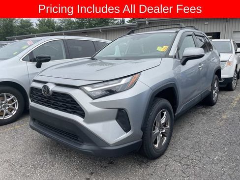 Used 2023 Toyota RAV4 XLE w/ Convenience Package AWD/4WD image 1