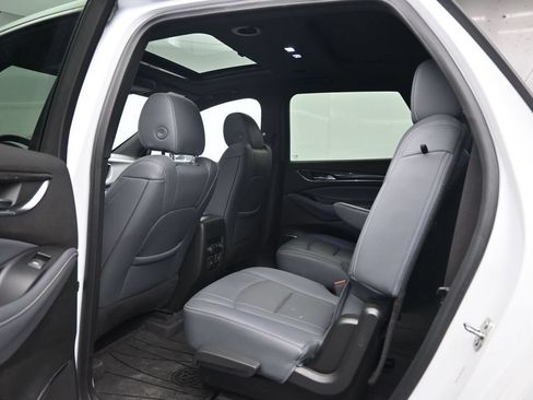 Used 2023 Buick Enclave Essence w/ Experience Buick Package AWD/4WD image 23
