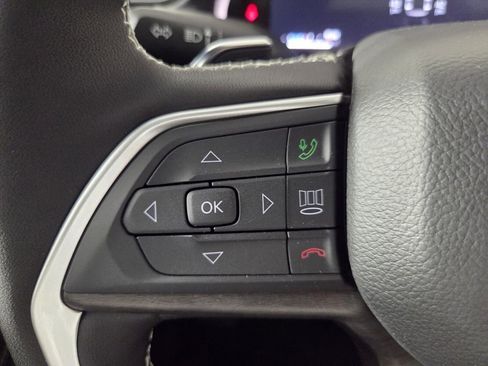 New 2026 Jeep Grand Cherokee L 2WD image 15