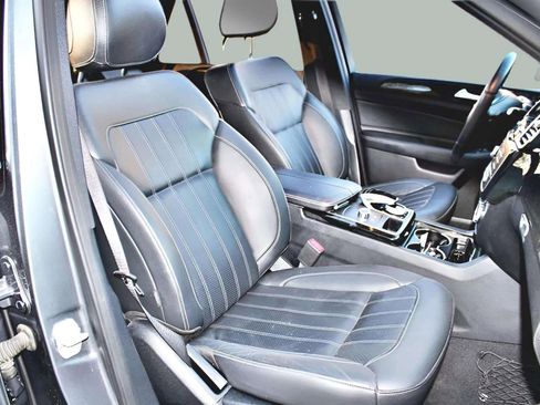 Used 2017 Mercedes-Benz GLE 350 image 34