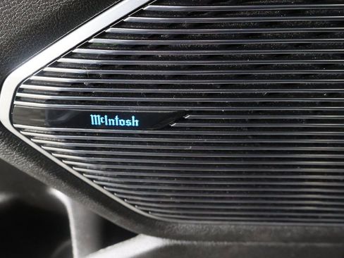 Used 2023 Jeep Grand Cherokee Overland w/ Advanced Protech Group III image 62