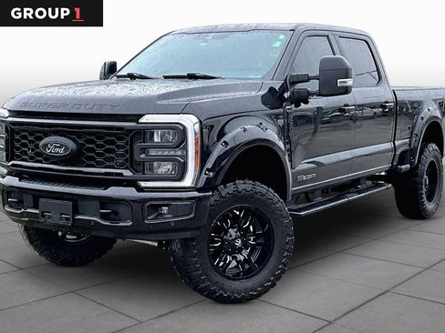 Used 2023 Ford F250 Lariat w/ Lariat Ultimate Package AWD/4WD image 1