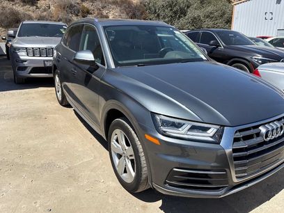 Used 2019 Audi Q5 2.0T Premium Plus w/ Premium Plus Package