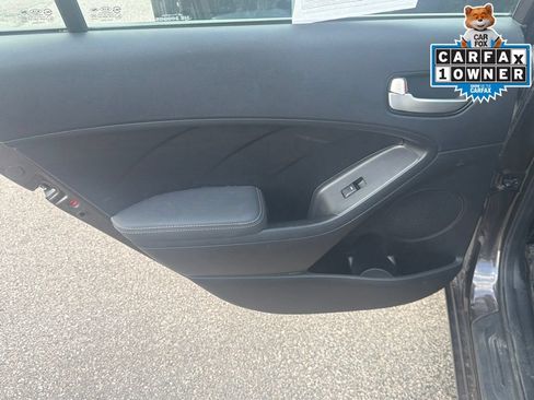 Used 2017 Kia Forte LX FWD image 21