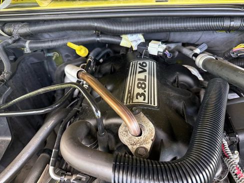 Used 2008 Jeep Wrangler Sahara image 36