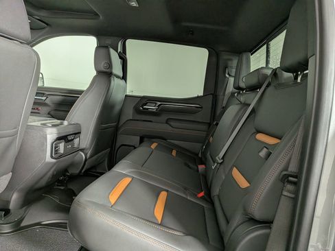 New 2026 GMC Sierra 1500 AT4 w/ AT4 Premium Package AWD/4WD image 29
