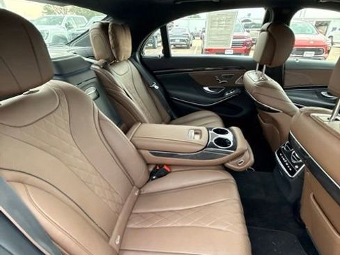 Used 2019 Mercedes-Benz S 560 4MATIC Sedan image 30