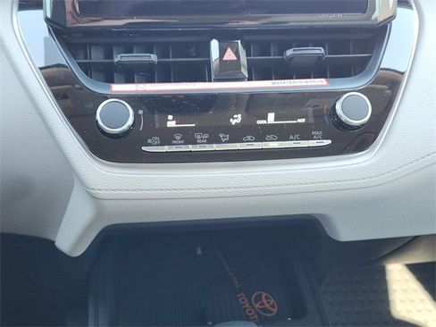 New 2026 Toyota Corolla Cross L image 14